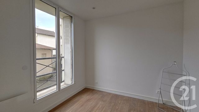 Appartement T1 à louer - 1 pièce - 25.11 m2 - DRANCY - 93 - ILE-DE-FRANCE - Century 21 Pierrimo