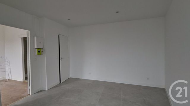 Appartement T1 à louer - 1 pièce - 25.11 m2 - DRANCY - 93 - ILE-DE-FRANCE - Century 21 Pierrimo