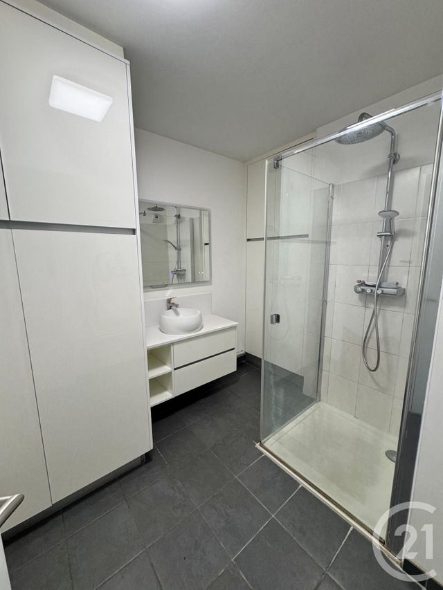 Appartement F3 à louer - 3 pièces - 62.64 m2 - AULNAY SOUS BOIS - 93 - ILE-DE-FRANCE - Century 21 Pierrimo