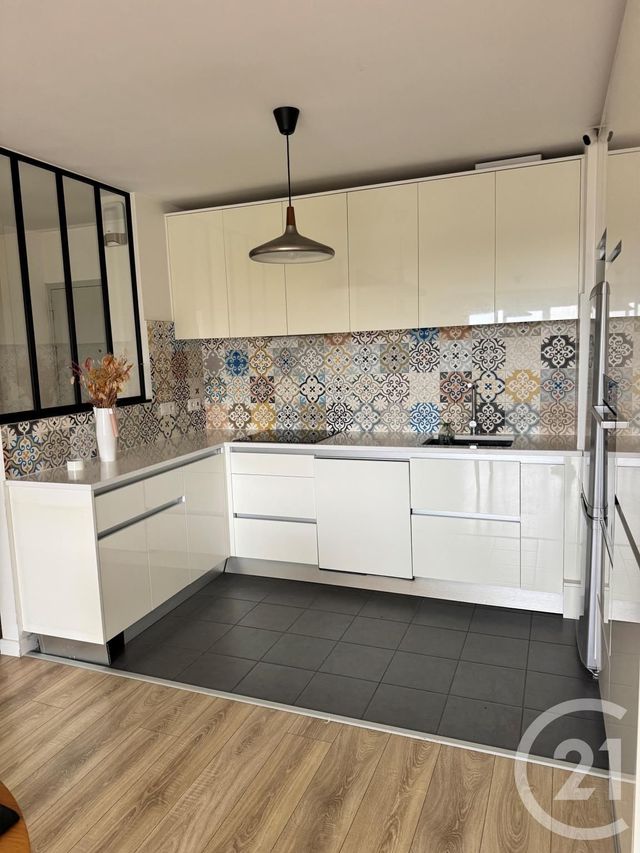 Appartement F3 à louer - 3 pièces - 62.64 m2 - AULNAY SOUS BOIS - 93 - ILE-DE-FRANCE - Century 21 Pierrimo