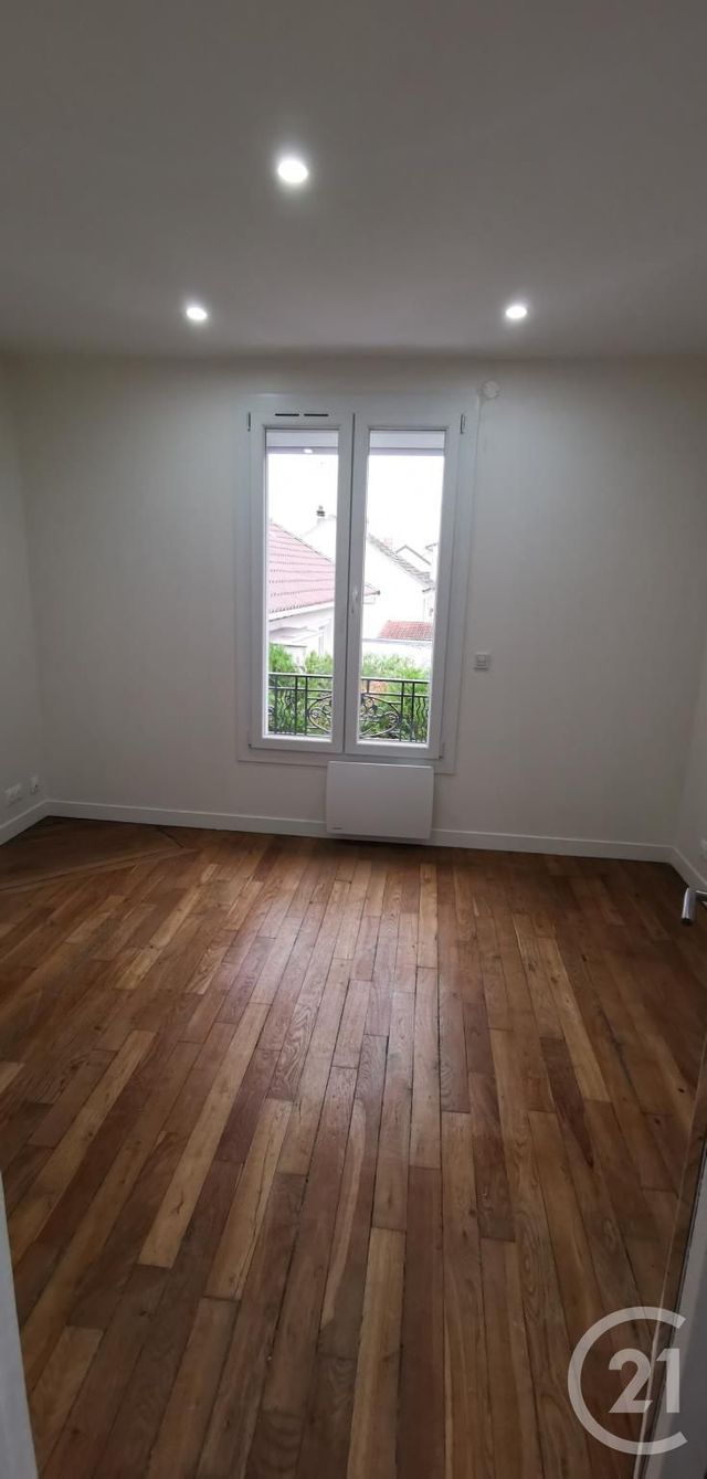 Appartement F2 à louer - 2 pièces - 33.69 m2 - DRANCY - 93 - ILE-DE-FRANCE - Century 21 Pierrimo