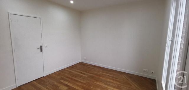 Appartement F2 à louer - 2 pièces - 33.69 m2 - DRANCY - 93 - ILE-DE-FRANCE - Century 21 Pierrimo