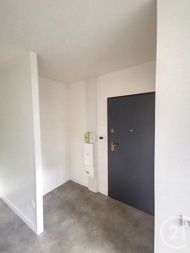 Appartement F2 à louer - 2 pièces - 32.6 m2 - SEVRAN - 93 - ILE-DE-FRANCE - Century 21 Pierrimo
