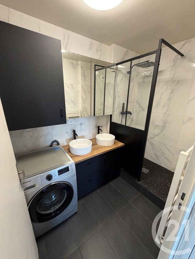 Appartement F3 à louer - 3 pièces - 66.09 m2 - VILLEPARISIS - 77 - ILE-DE-FRANCE - Century 21 Pierrimo