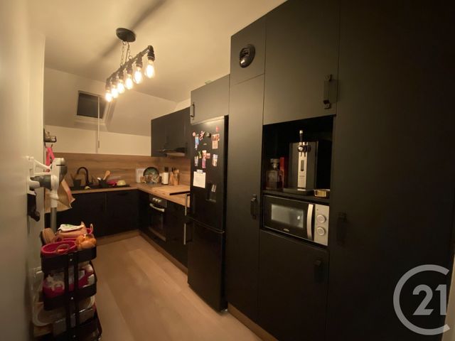 Appartement F3 à louer - 3 pièces - 66.09 m2 - VILLEPARISIS - 77 - ILE-DE-FRANCE - Century 21 Pierrimo