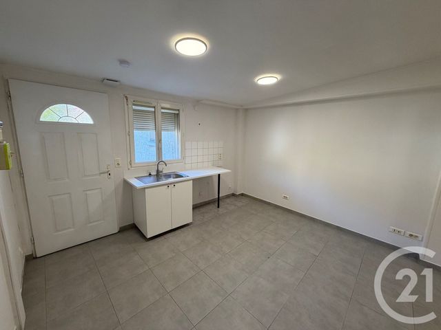 Appartement Studio à louer - 1 pièce - 24.92 m2 - TREMBLAY EN FRANCE - 93 - ILE-DE-FRANCE - Century 21 Pierrimo