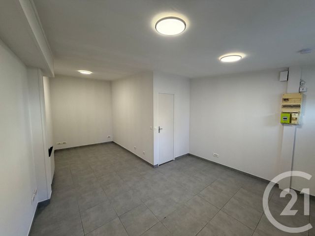 Appartement Studio à louer - 1 pièce - 24.92 m2 - TREMBLAY EN FRANCE - 93 - ILE-DE-FRANCE - Century 21 Pierrimo