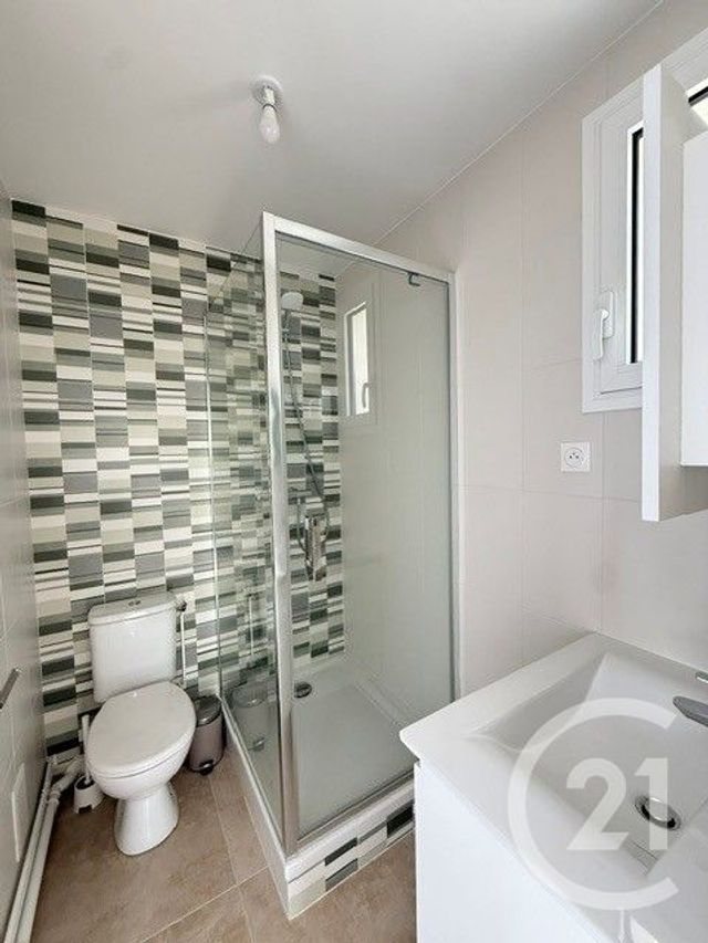 Appartement F2 à louer - 2 pièces - 39.22 m2 - DRANCY - 93 - ILE-DE-FRANCE - Century 21 Pierrimo
