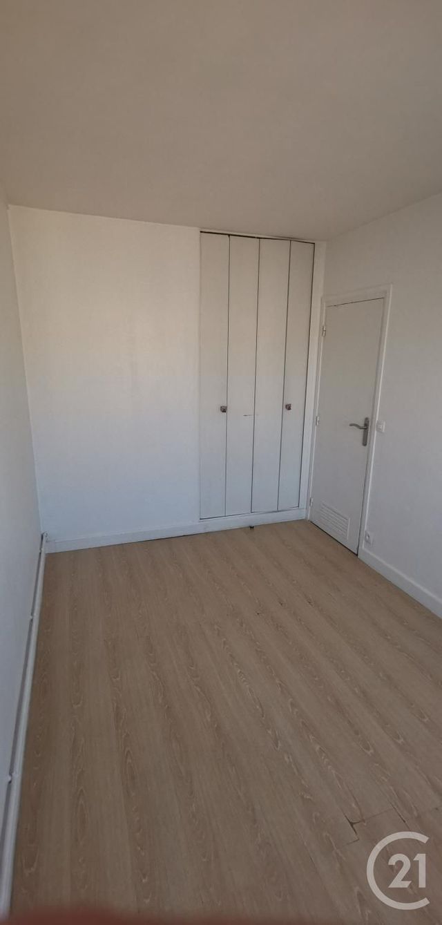 Appartement F3 à louer - 3 pièces - 54.77 m2 - LE BLANC MESNIL - 93 - ILE-DE-FRANCE - Century 21 Pierrimo