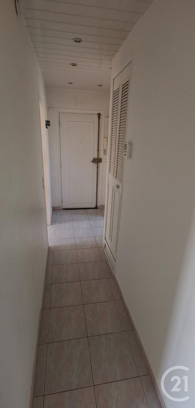 Appartement F3 à louer - 3 pièces - 54.77 m2 - LE BLANC MESNIL - 93 - ILE-DE-FRANCE - Century 21 Pierrimo