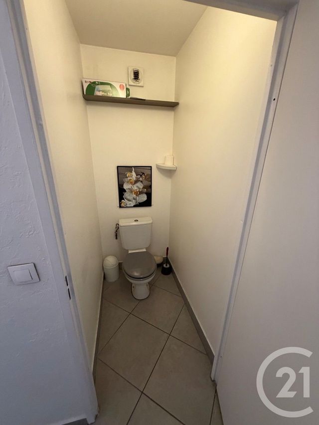 Appartement F3 à louer - 3 pièces - 71.63 m2 - LE BOURGET - 93 - ILE-DE-FRANCE - Century 21 Pierrimo