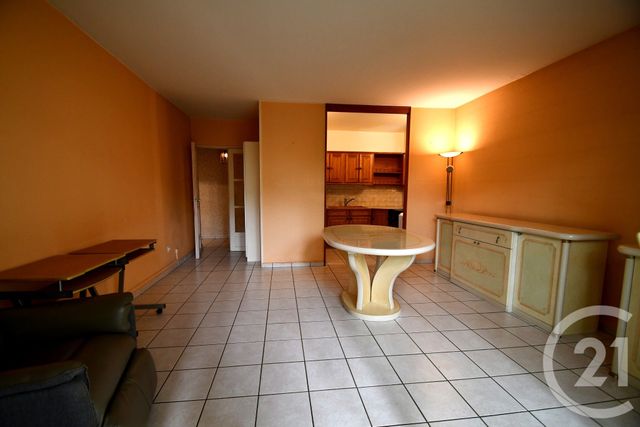 Appartement F2 à vendre - 2 pièces - 46.19 m2 - LIVRY GARGAN - 93 - ILE-DE-FRANCE - Century 21 Pierrimo