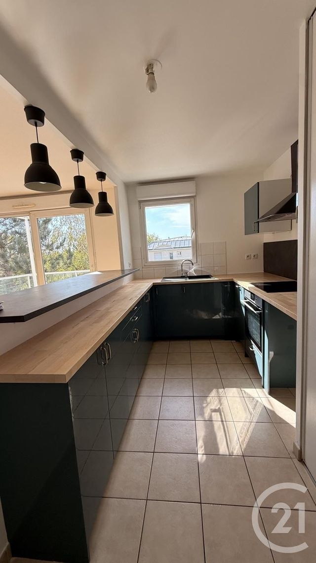 Appartement F3 à louer - 3 pièces - 61.48 m2 - LE PERREUX SUR MARNE - 94 - ILE-DE-FRANCE - Century 21 Pierrimo