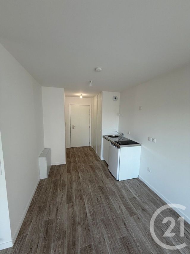 Appartement Studio à louer - 1 pièce - 30.37 m2 - LE BLANC MESNIL - 93 - ILE-DE-FRANCE - Century 21 Pierrimo