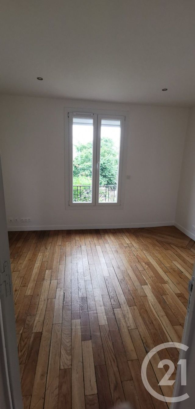 Appartement F2 à louer - 2 pièces - 34.2 m2 - DRANCY - 93 - ILE-DE-FRANCE - Century 21 Pierrimo
