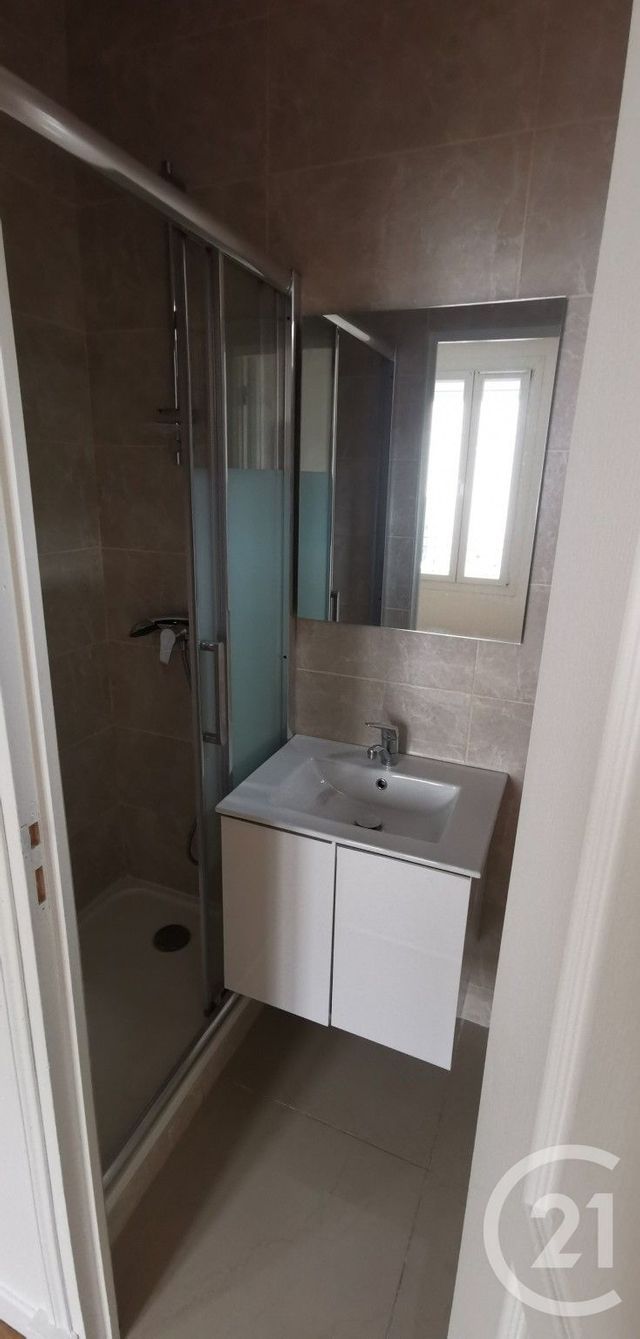 Appartement F2 à louer - 2 pièces - 34.2 m2 - DRANCY - 93 - ILE-DE-FRANCE - Century 21 Pierrimo