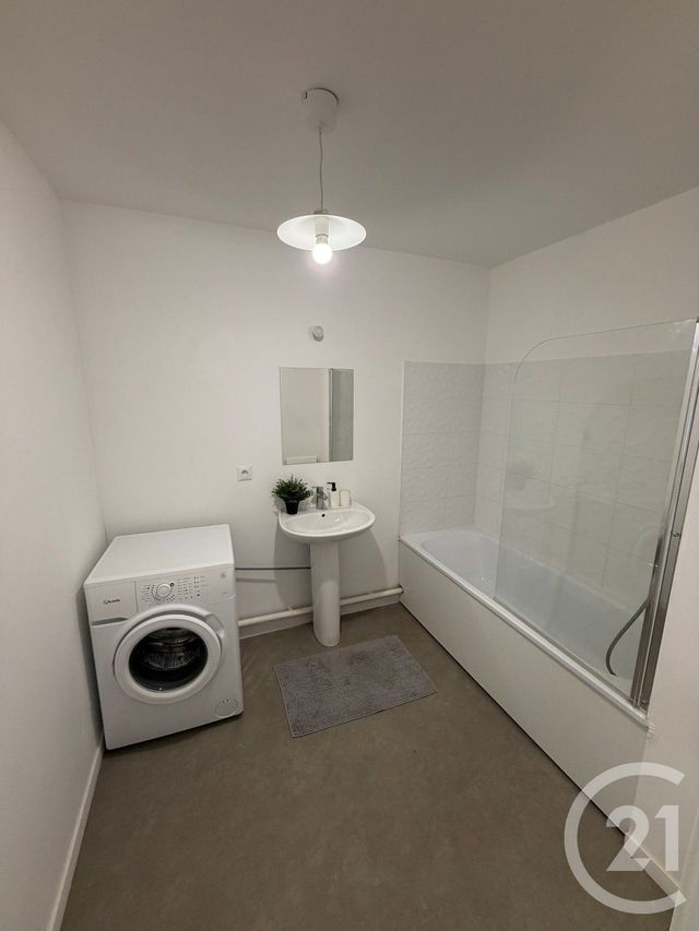 Appartement F3 à louer - 3 pièces - 53.5 m2 - LE BLANC MESNIL - 93 - ILE-DE-FRANCE - Century 21 Pierrimo