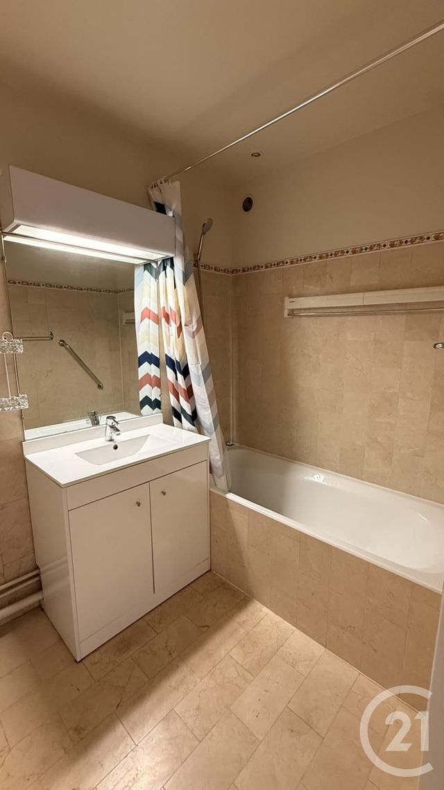 Appartement F2 à louer - 2 pièces - 46.97 m2 - LE PERREUX SUR MARNE - 94 - ILE-DE-FRANCE - Century 21 Pierrimo