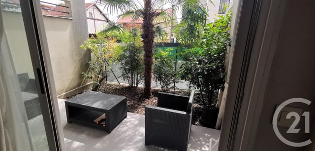 Appartement F2 à louer - 2 pièces - 40.36 m2 - LE BLANC MESNIL - 93 - ILE-DE-FRANCE - Century 21 Pierrimo