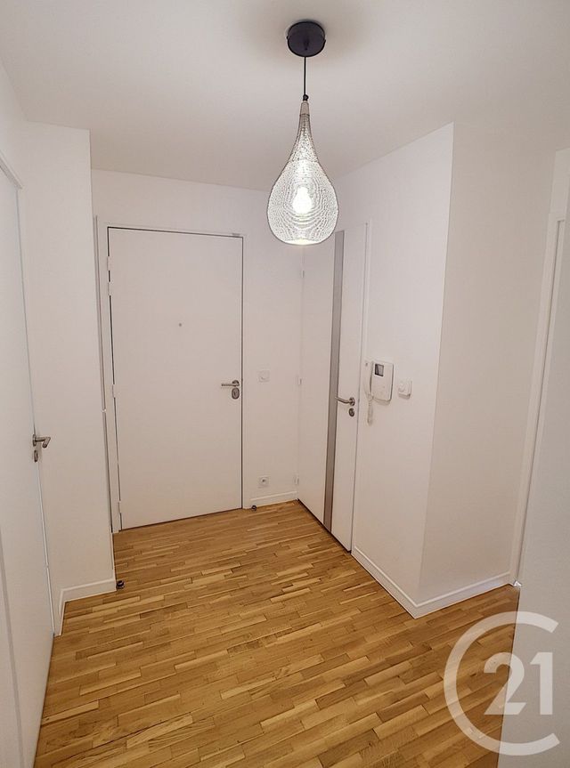 Appartement F4 à louer - 4 pièces - 75.66 m2 - BOBIGNY - 93 - ILE-DE-FRANCE - Century 21 Pierrimo
